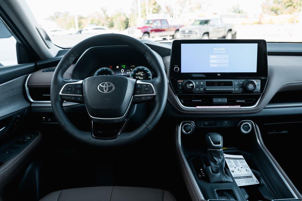new 2026 Toyota Grand Highlander car, priced at $61,562