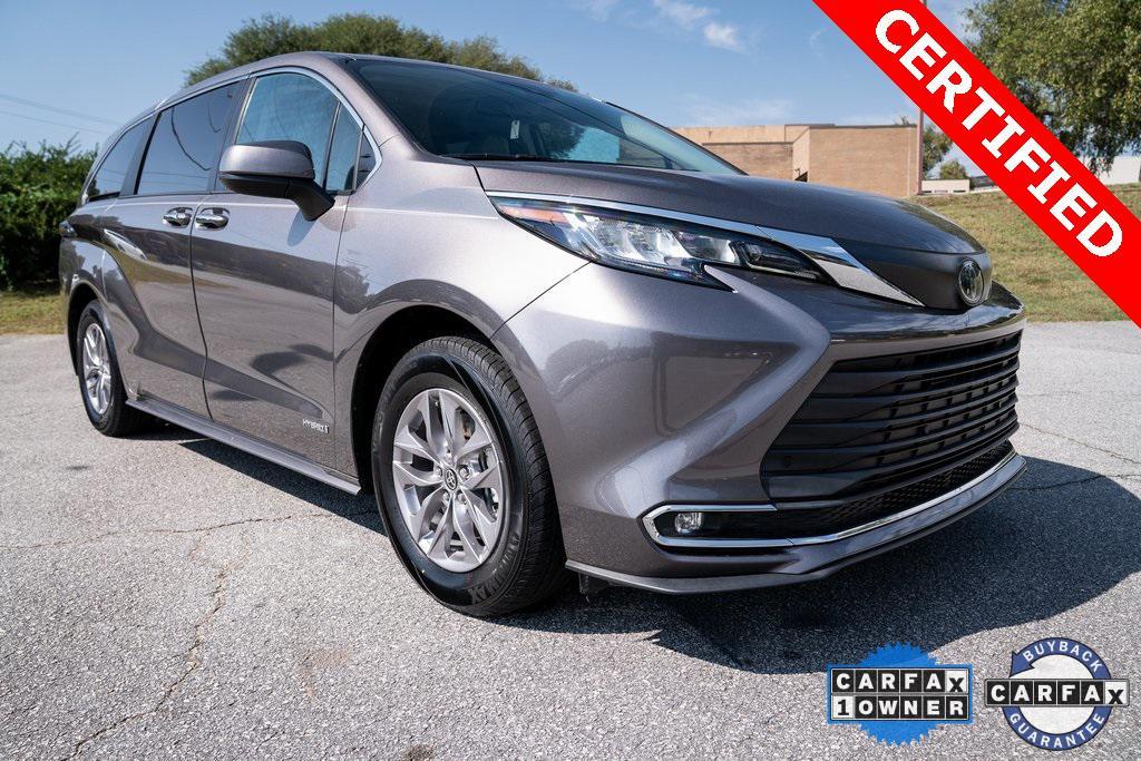 used 2021 Toyota Sienna car, priced at $40,950