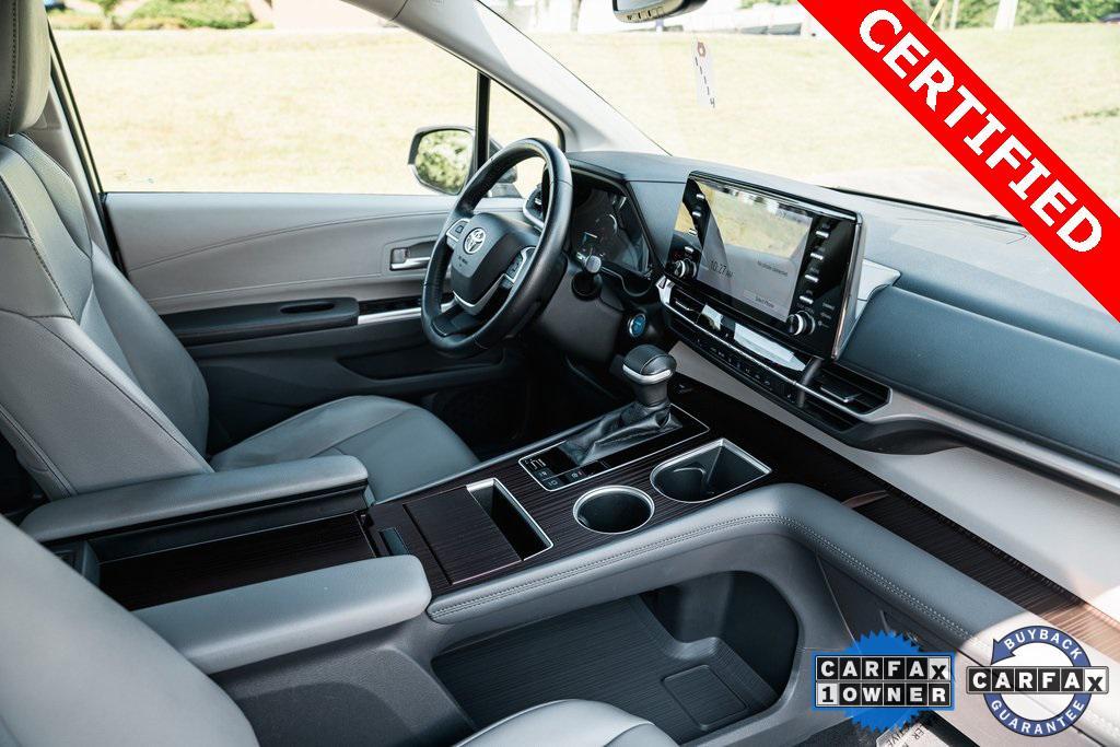 used 2021 Toyota Sienna car, priced at $40,950