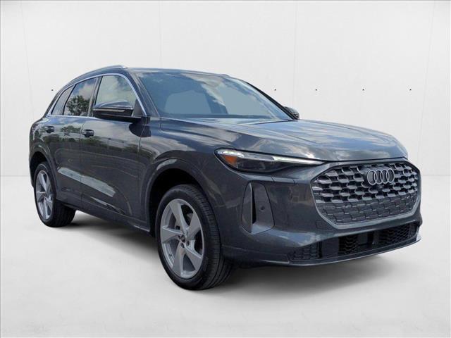 new 2025 Audi Q5 car, priced at $56,294