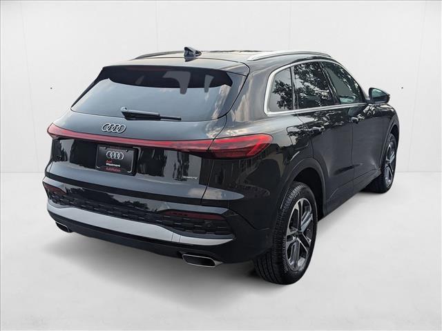 new 2025 Audi Q5 car, priced at $53,859