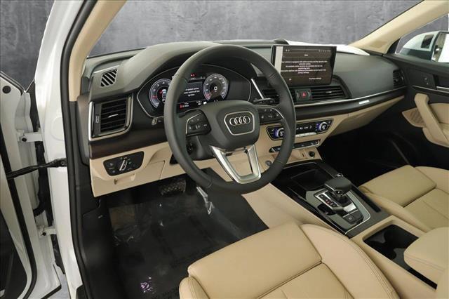 new 2025 Audi Q5 car, priced at $55,175