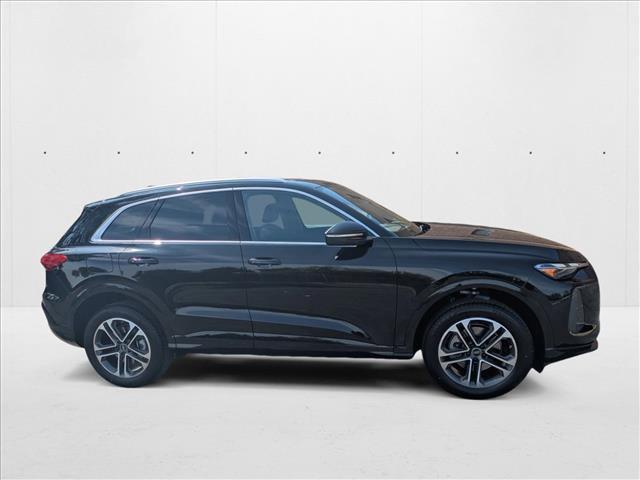 new 2025 Audi Q5 car, priced at $53,259