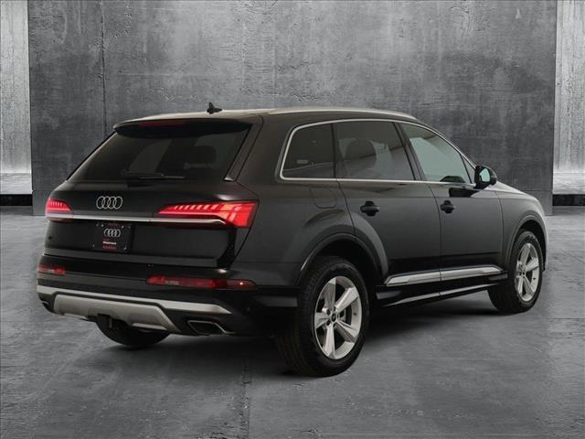 new 2025 Audi Q7 car, priced at $68,595