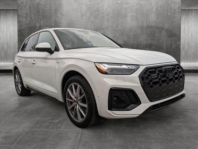 new 2024 Audi Q5 car, priced at $61,684