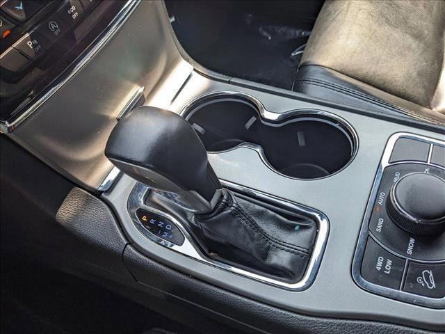 used 2020 Jeep Grand Cherokee car, priced at $15,248