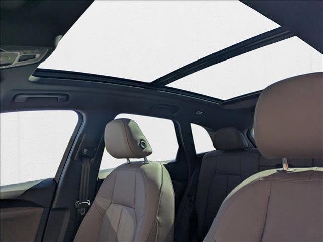 new 2025 Audi Q5 car, priced at $53,859