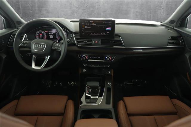 new 2025 Audi Q5 car, priced at $56,125