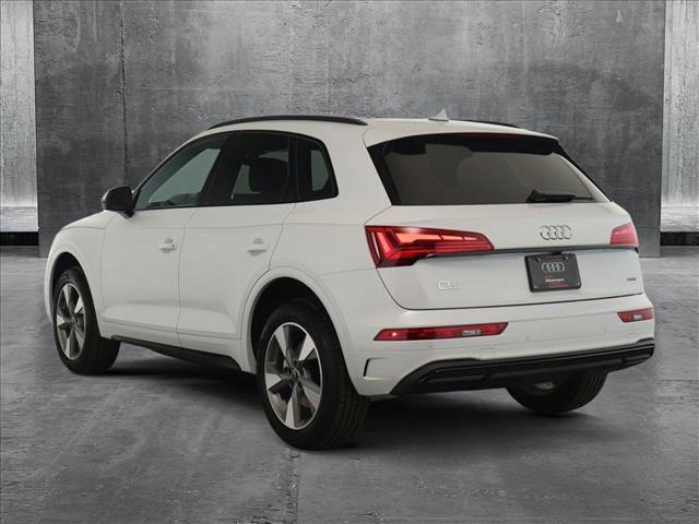 new 2025 Audi Q5 car, priced at $49,925