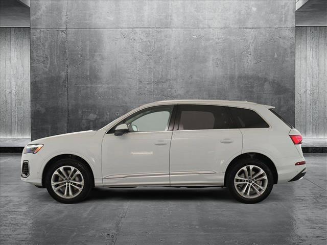 new 2025 Audi Q7 car, priced at $72,845