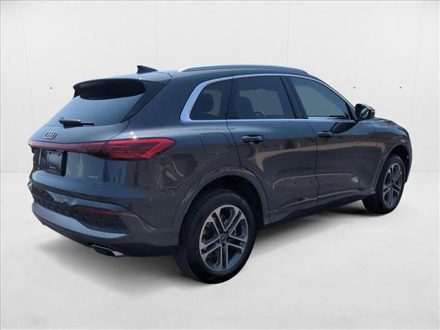 new 2025 Audi Q5 car, priced at $53,859