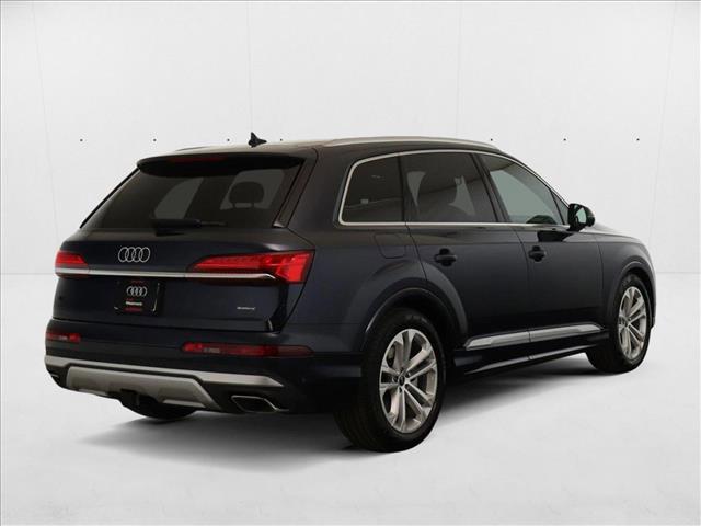 new 2025 Audi Q7 car, priced at $73,754