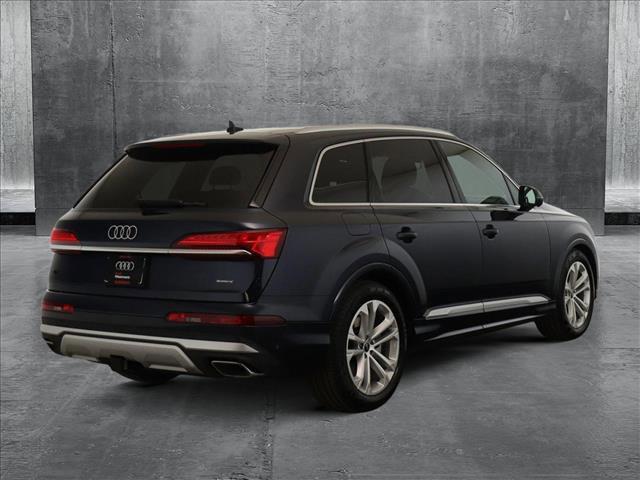 new 2025 Audi Q7 car, priced at $76,254