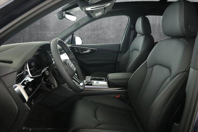 new 2025 Audi Q7 car, priced at $76,254