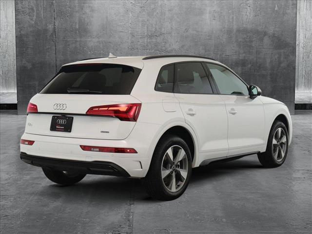 new 2025 Audi Q5 car, priced at $52,030