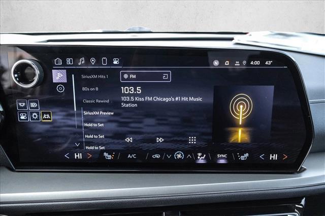 used 2025 Chevrolet Traverse car, priced at $35,498