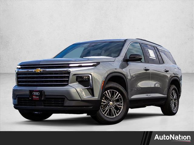 used 2025 Chevrolet Traverse car, priced at $35,498