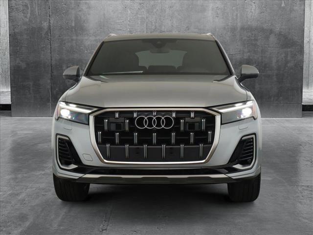 new 2025 Audi Q7 car, priced at $67,845