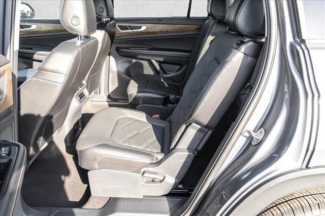 used 2024 Volkswagen Atlas car, priced at $30,998