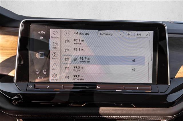 used 2024 Volkswagen Atlas car, priced at $30,998