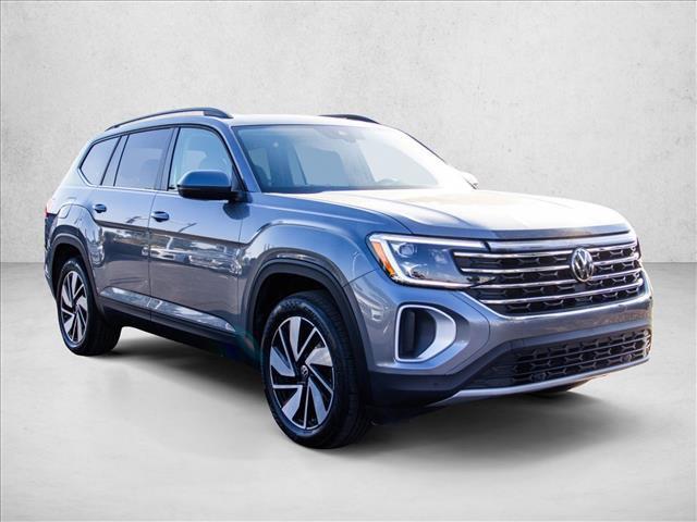 used 2024 Volkswagen Atlas car, priced at $30,998