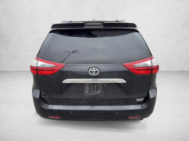 used 2020 Toyota Sienna car, priced at $33,881