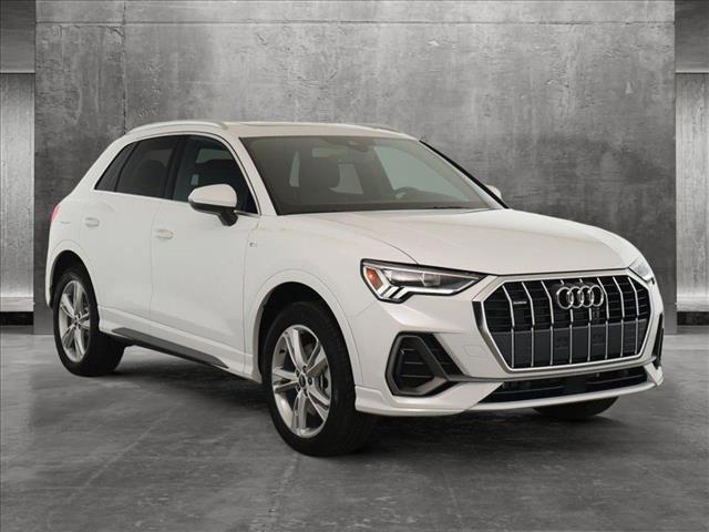 new 2024 Audi Q3 car, priced at $39,421