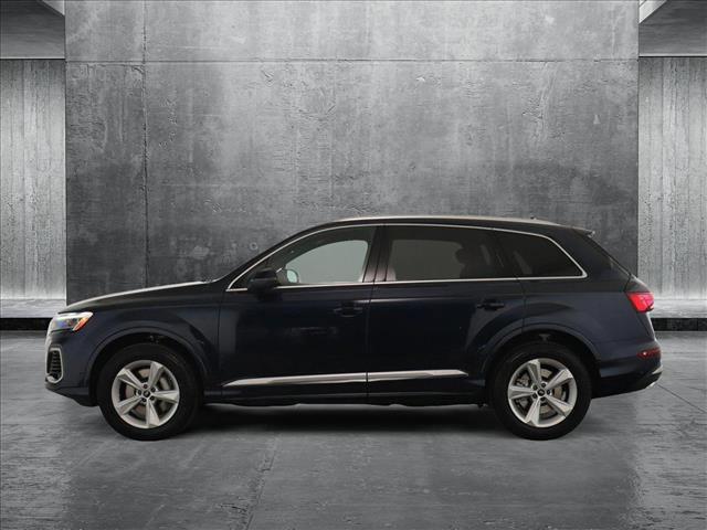 new 2025 Audi Q7 car, priced at $67,845