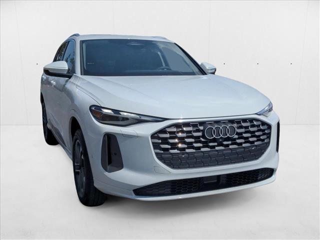 new 2025 Audi Q5 car, priced at $53,859