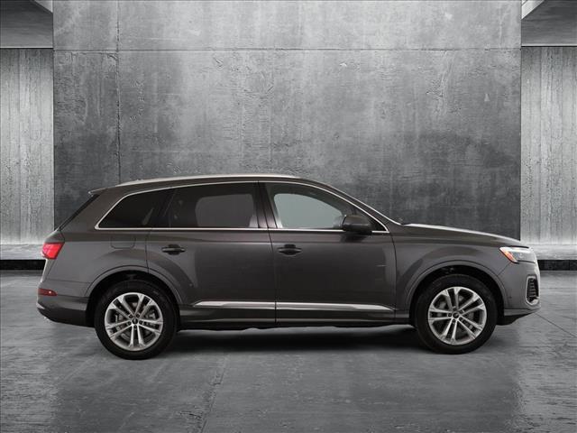 new 2025 Audi Q7 car, priced at $63,230