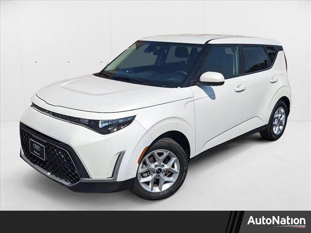 used 2023 Kia Soul car, priced at $16,489