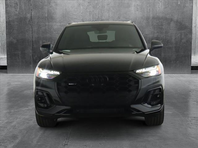 new 2025 Audi Q5 car, priced at $61,040