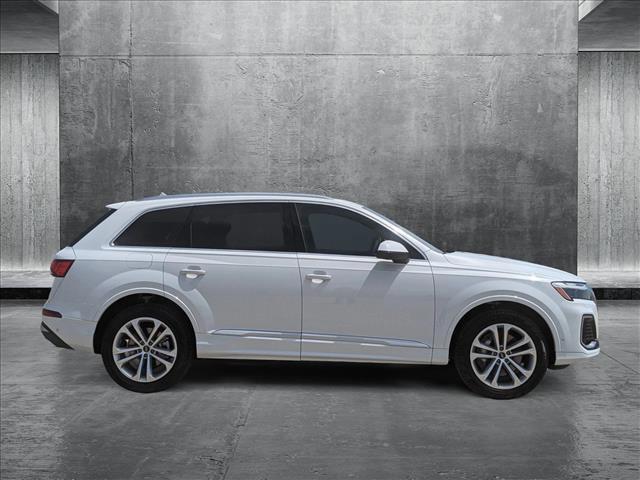 used 2025 Audi Q7 car, priced at $57,477