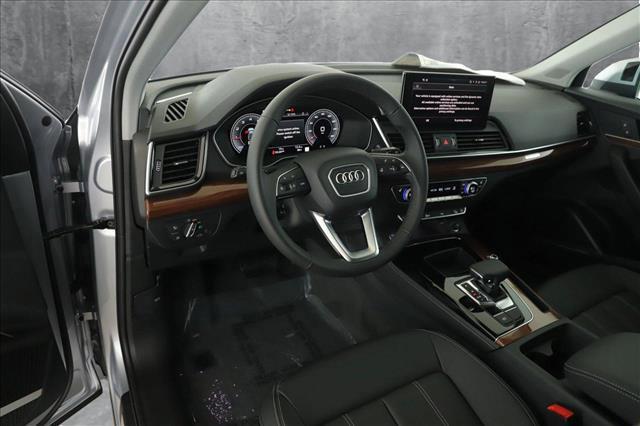 new 2025 Audi Q5 car, priced at $52,835