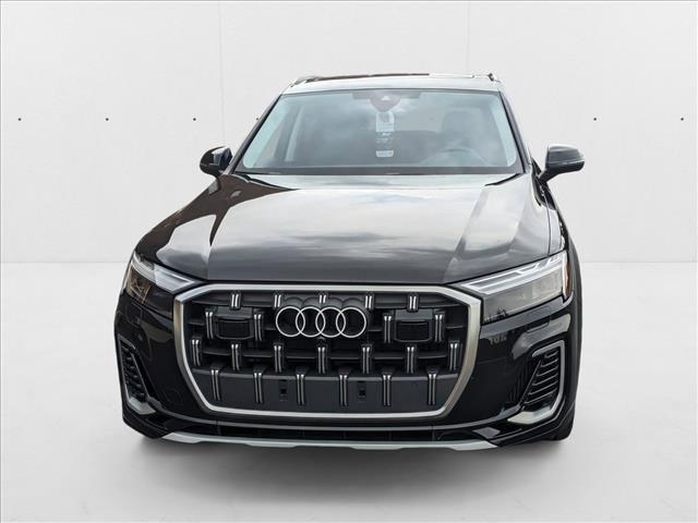 new 2025 Audi Q7 car, priced at $69,142