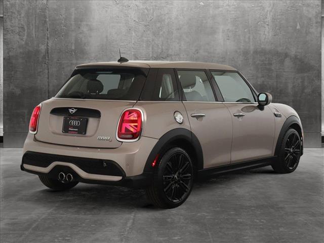 used 2024 MINI Hardtop car, priced at $23,000