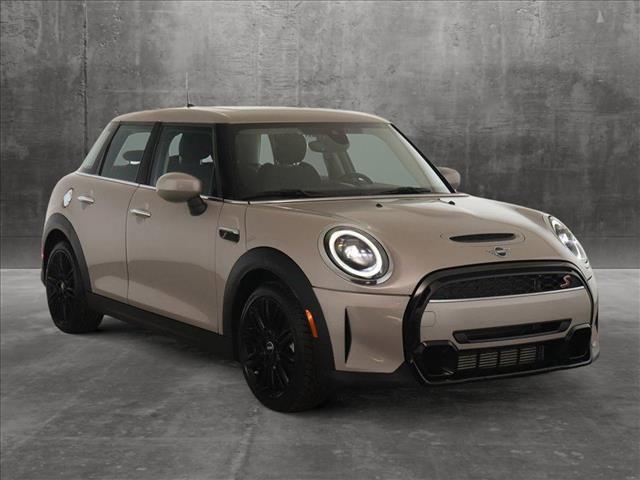 used 2024 MINI Hardtop car, priced at $23,000