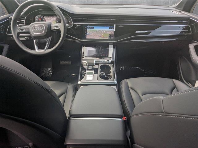 new 2025 Audi Q7 car, priced at $69,626