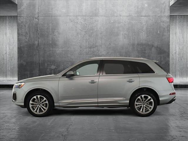 new 2025 Audi Q7 car, priced at $69,740