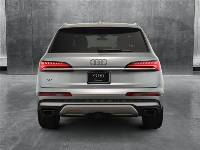 new 2025 Audi Q7 car, priced at $69,740