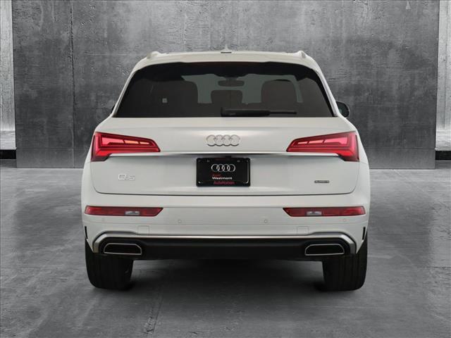 new 2025 Audi Q5 car, priced at $61,775