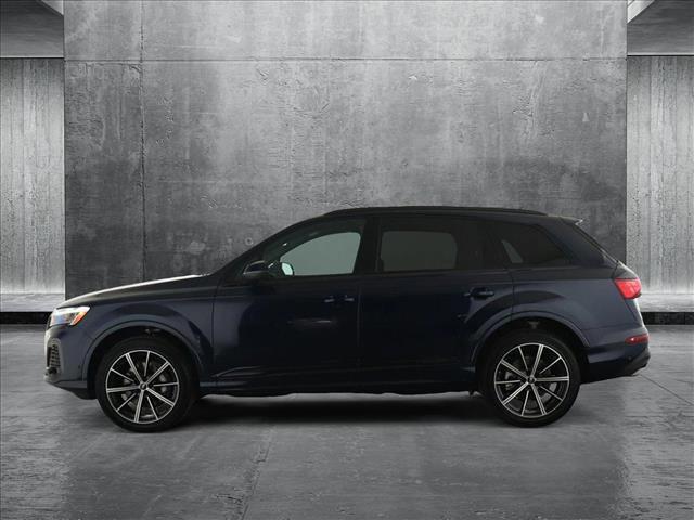 new 2025 Audi Q7 car, priced at $67,530