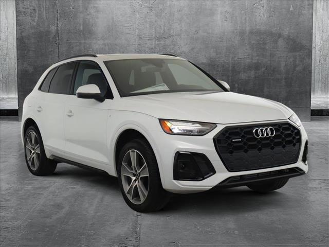 new 2025 Audi Q5 car, priced at $52,450