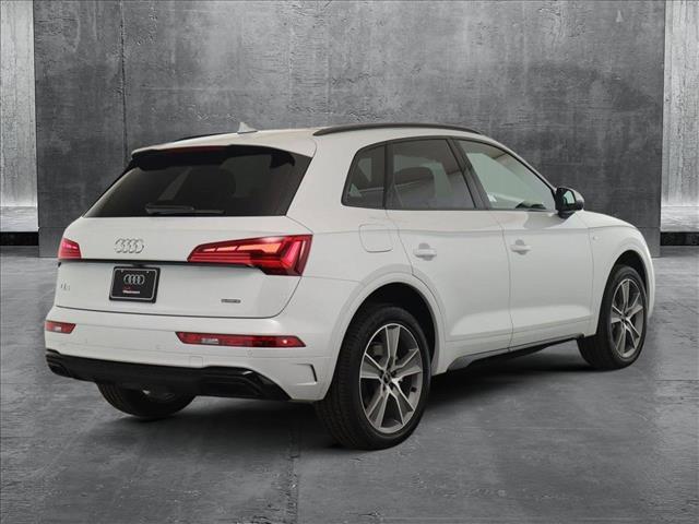 new 2025 Audi Q5 car, priced at $52,450