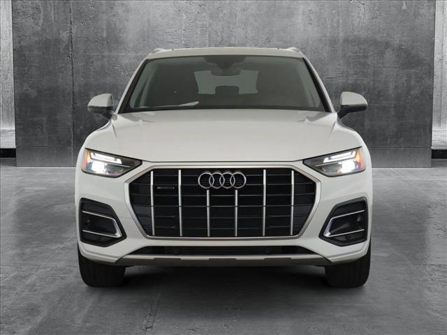 new 2025 Audi Q5 car, priced at $48,200