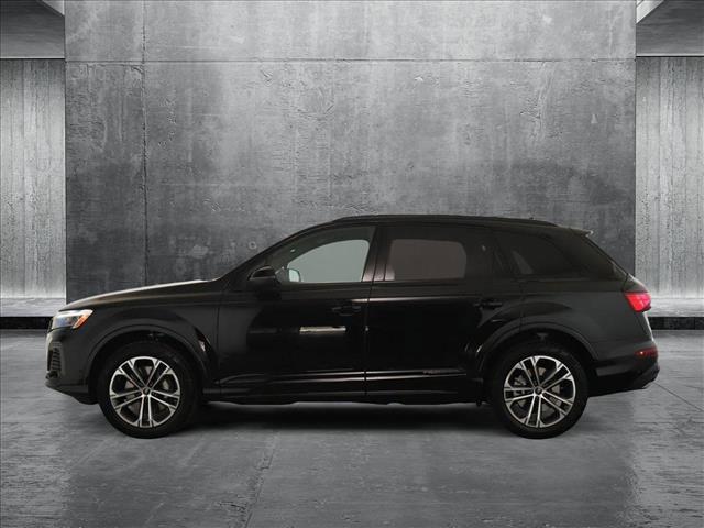 new 2025 Audi Q7 car, priced at $69,395