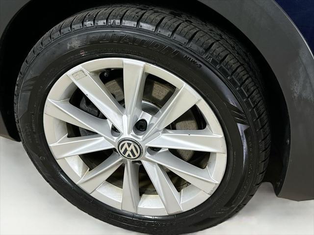 used 2019 Volkswagen Golf Alltrack car, priced at $19,995