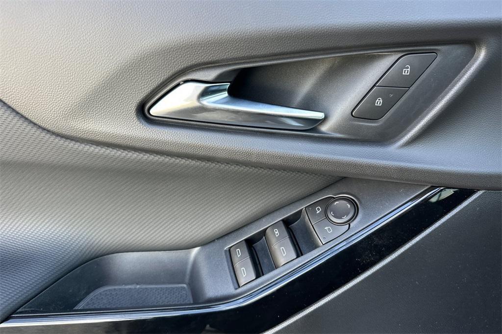 new 2026 Chevrolet Equinox car, priced at $37,385