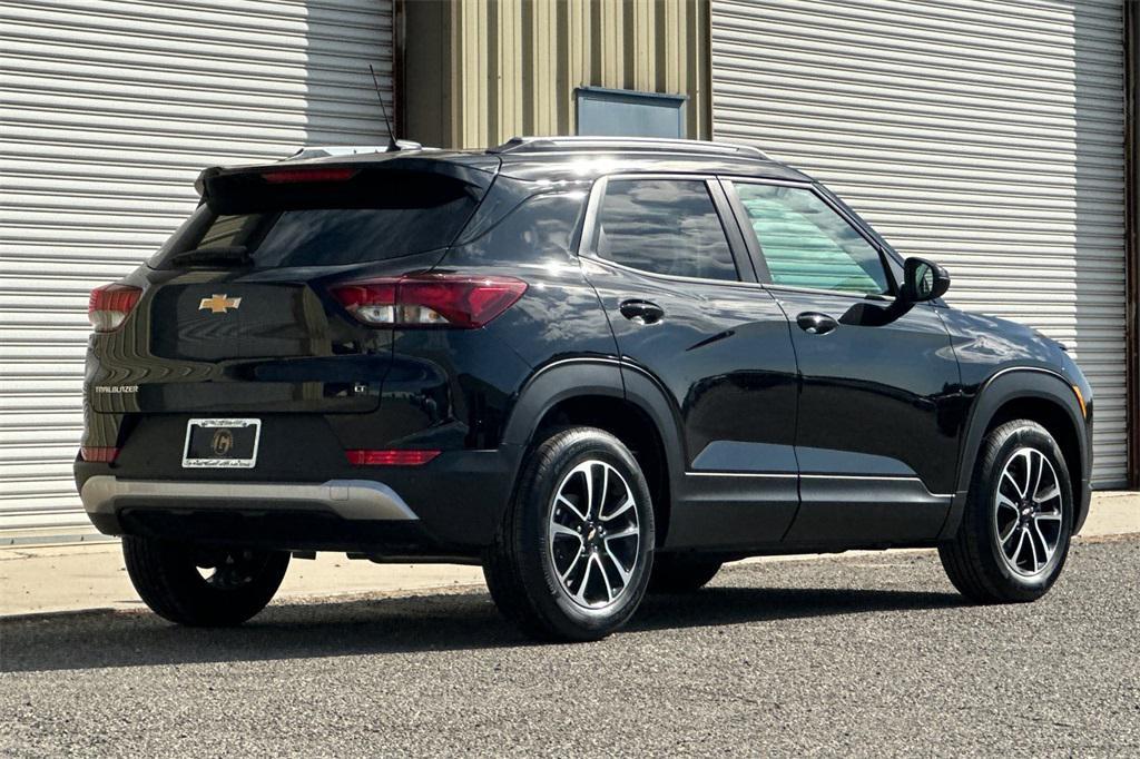 new 2026 Chevrolet TrailBlazer car, priced at $30,225