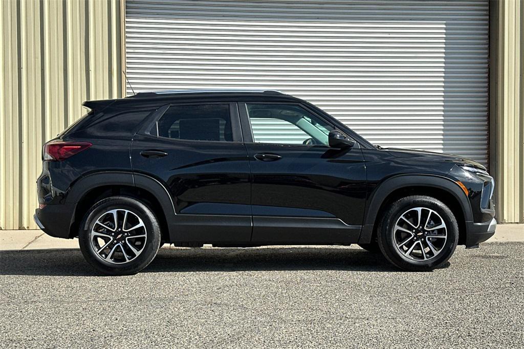 new 2026 Chevrolet TrailBlazer car, priced at $30,225